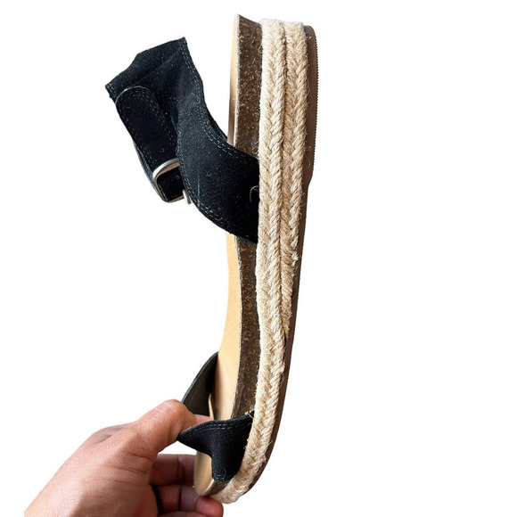 Women’s Lucky Brand Garson Flat Sandals - Picture 5 of 12